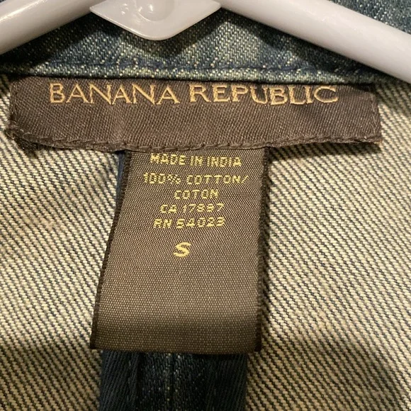 Banana Republic Denim Jean Jacket, Small - Picture 3 of 7